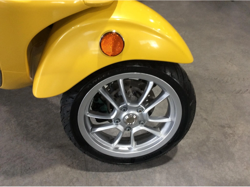 Vespa Sprint 50 2015 alt