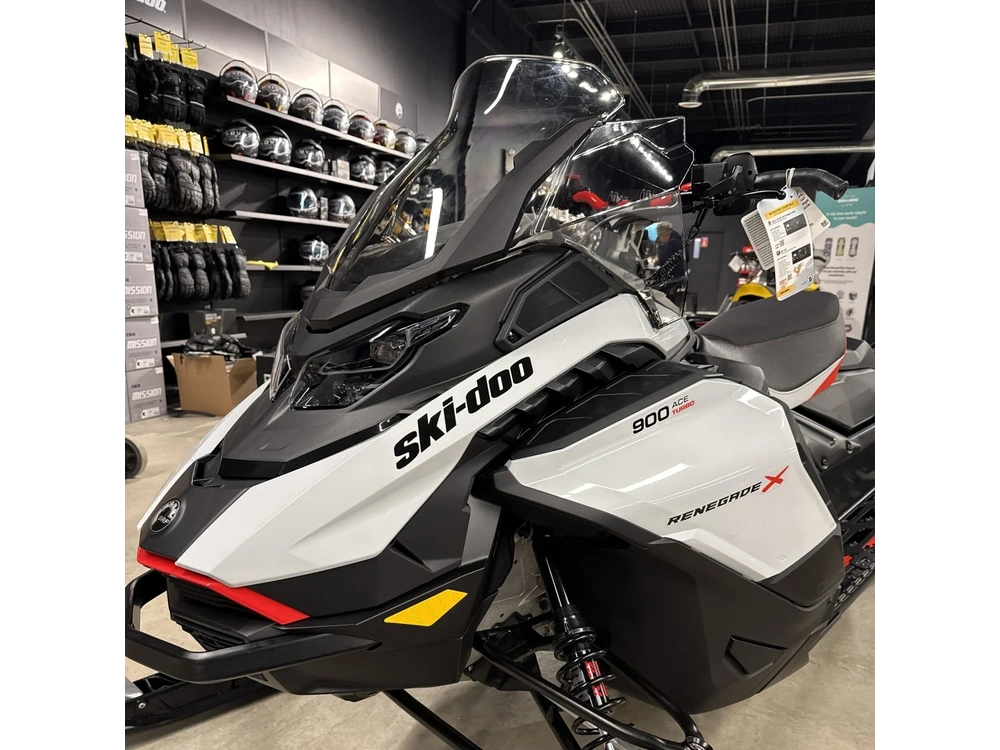 2026 Ski-doo Sm Ren X 9at Gy 137 1.2ir Hub 26 900 Ace Turbo 137 1.25 alt