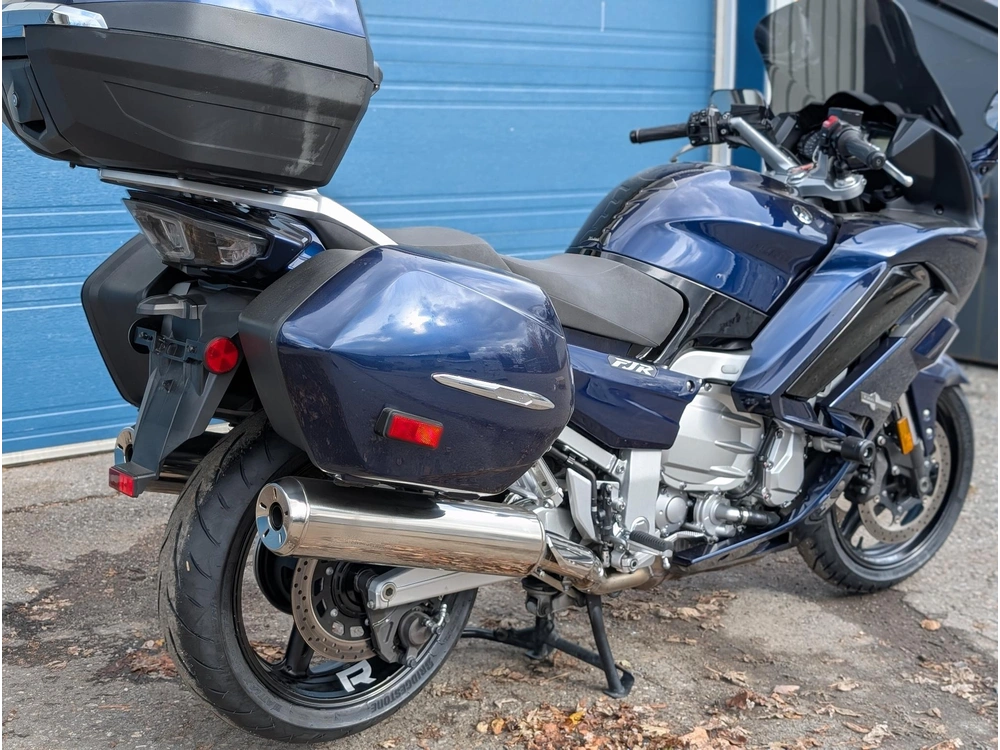 2016 Yamaha Fjr 1300 Es | ๐ Concurrents Directs : R1250rt / Concours 14 / St1300 ๐ | alt