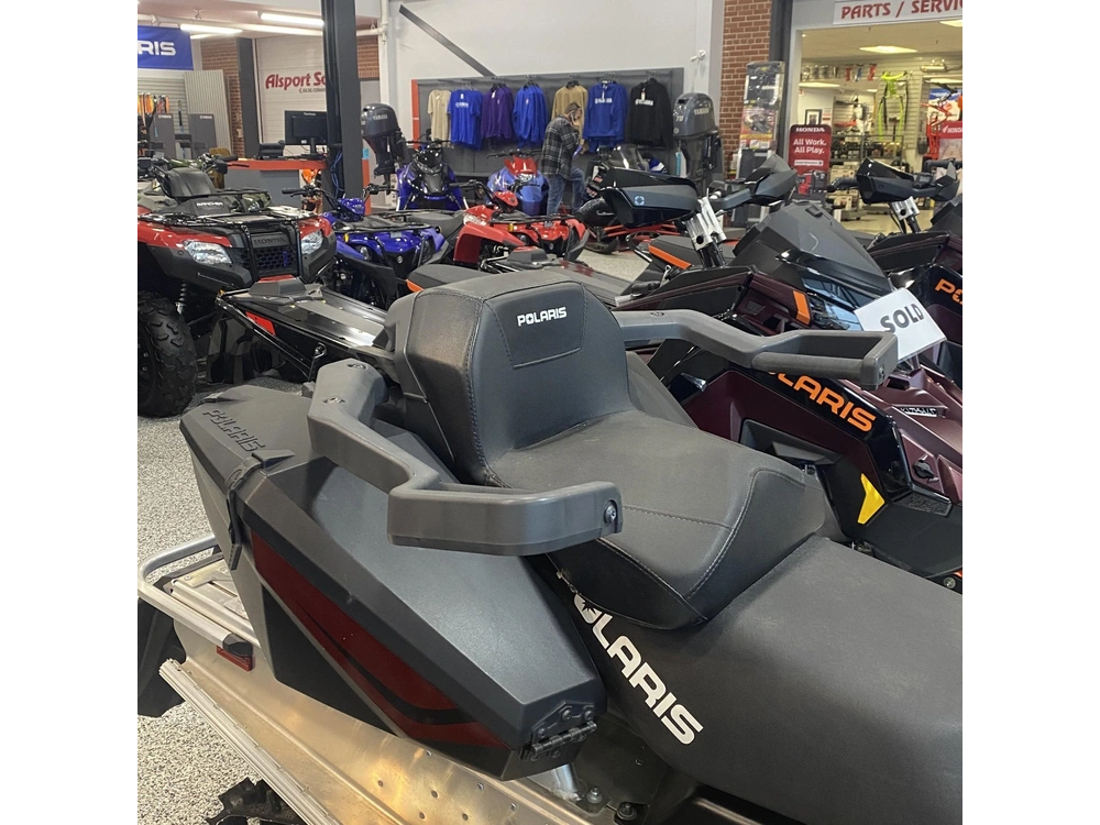 2022 Polaris 550 Indy Adventure 144 Es alt