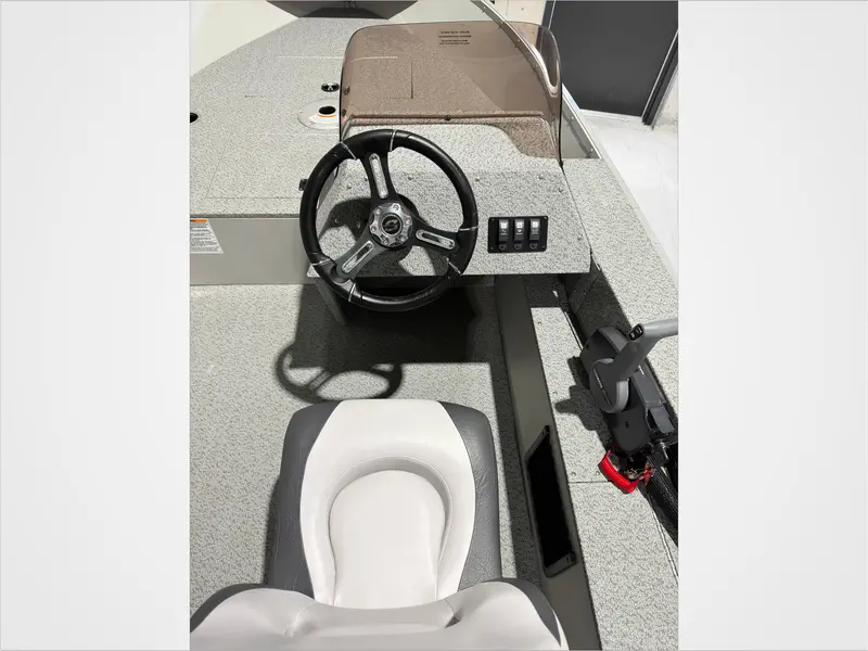 2024 Smoker-Craft Angler / Patriot 16 SC