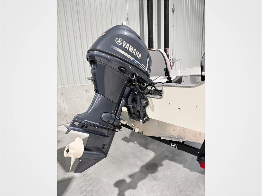 2023 Smoker-craft Angler / Patriot 16 Sc - Demo - Low Hours alt