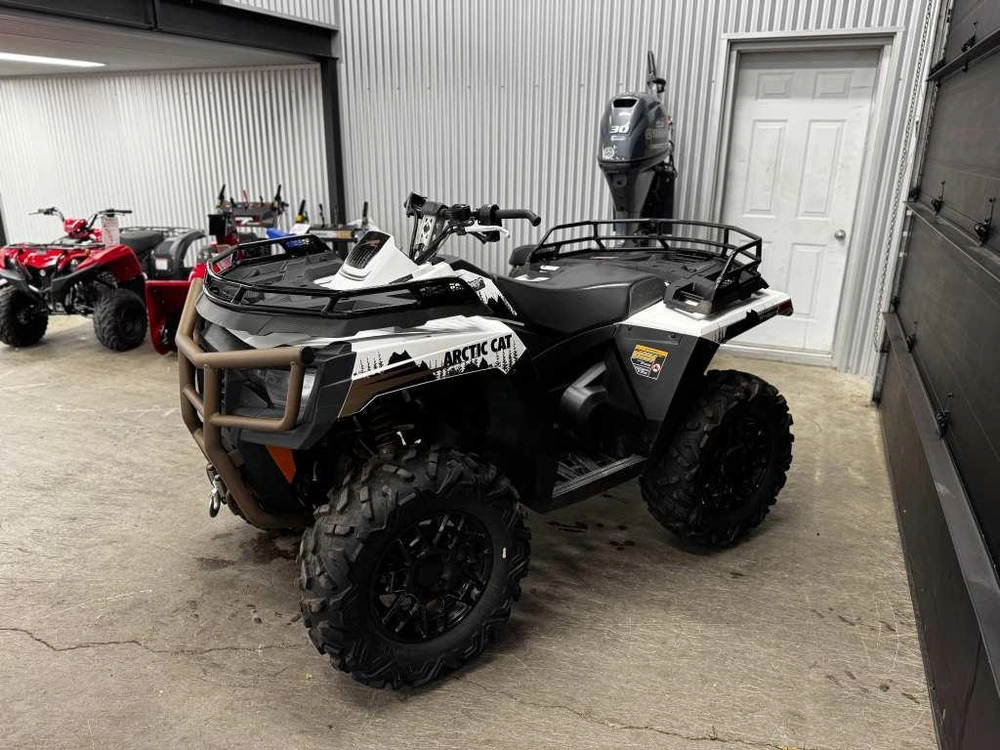 Arctic Cat Alterra 600 Blckhill 2023 alt