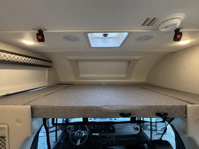 2026 Thor Echelon MB24