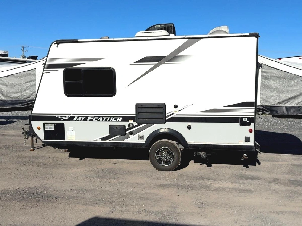 Jayco Jay Feather X17z 2021 alt
