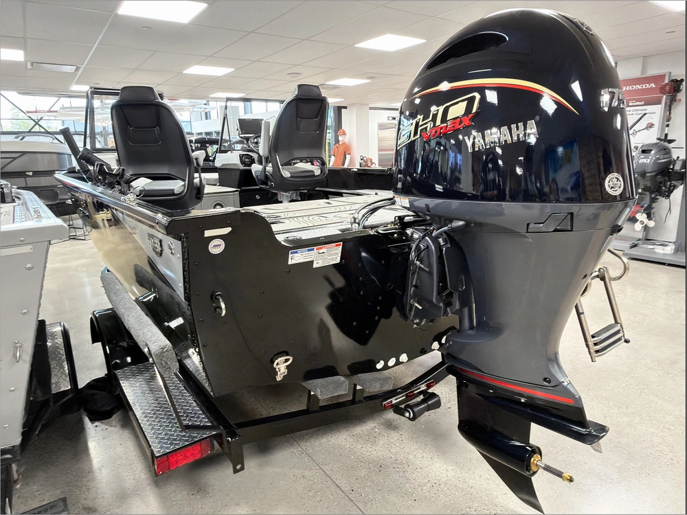 2025 Smoker-craft Adventurer 188 Dc Pro Contour - Demo - Low Hours alt