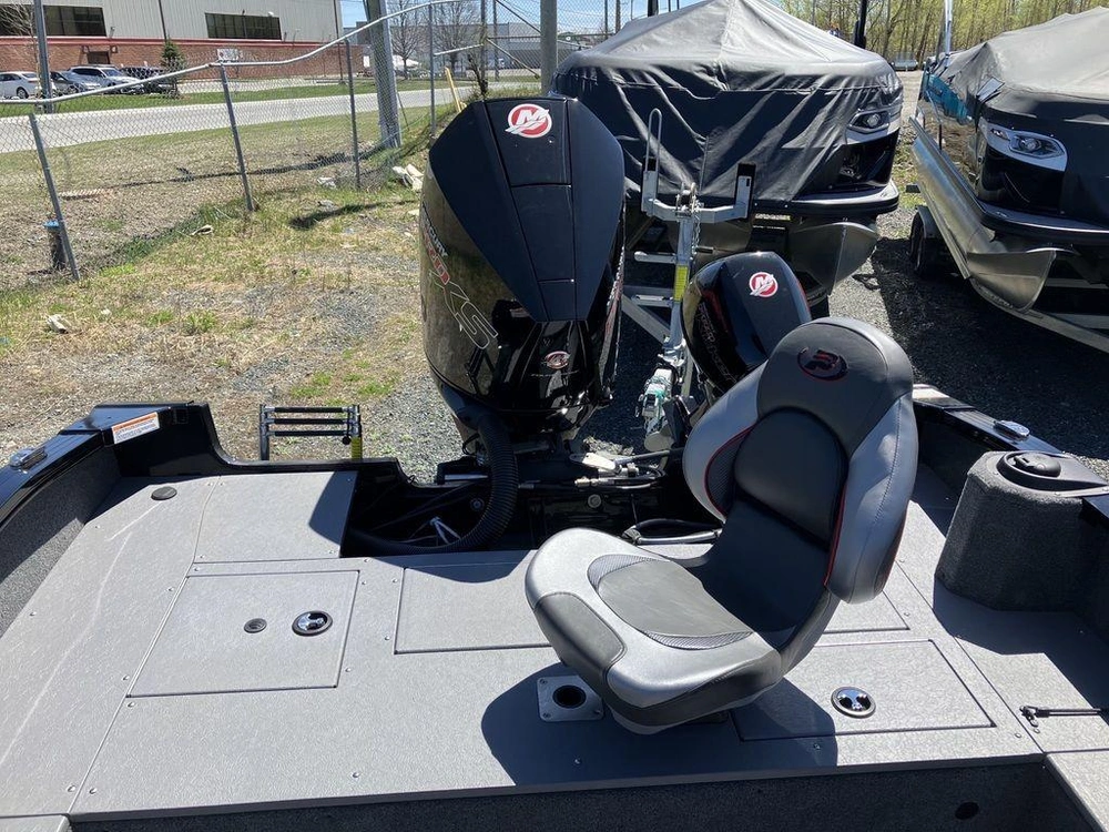 2022 Princecraft Xpedition 200 alt