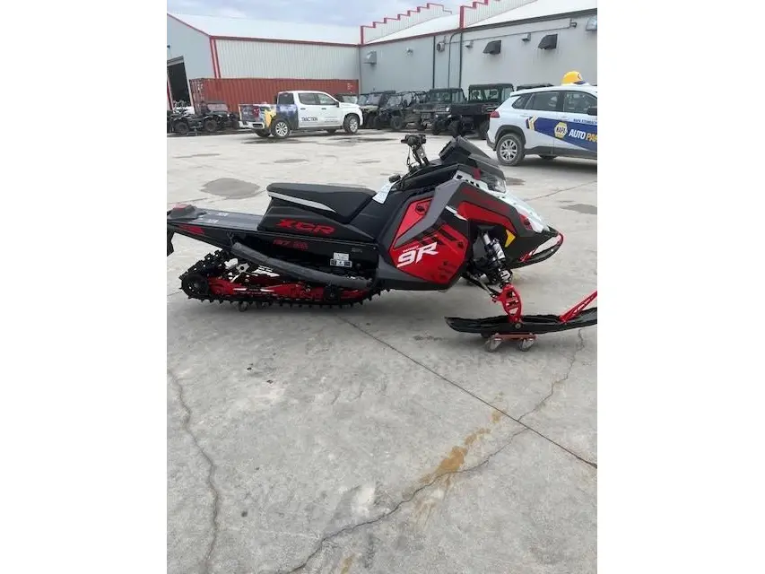 2026 Polaris 9R XCR 137 