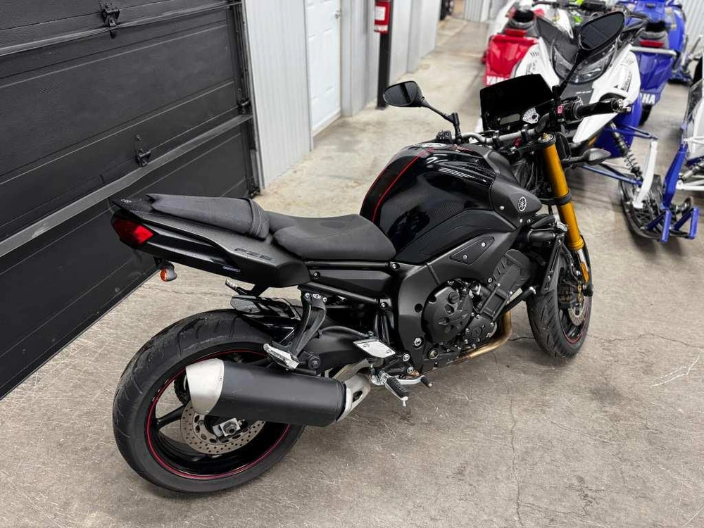 Yamaha Fz8-n 2013 alt