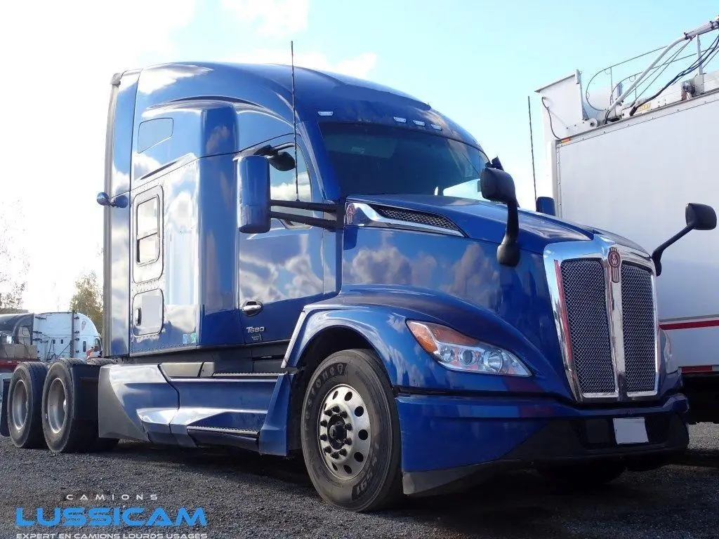 Kenworth T680  2024