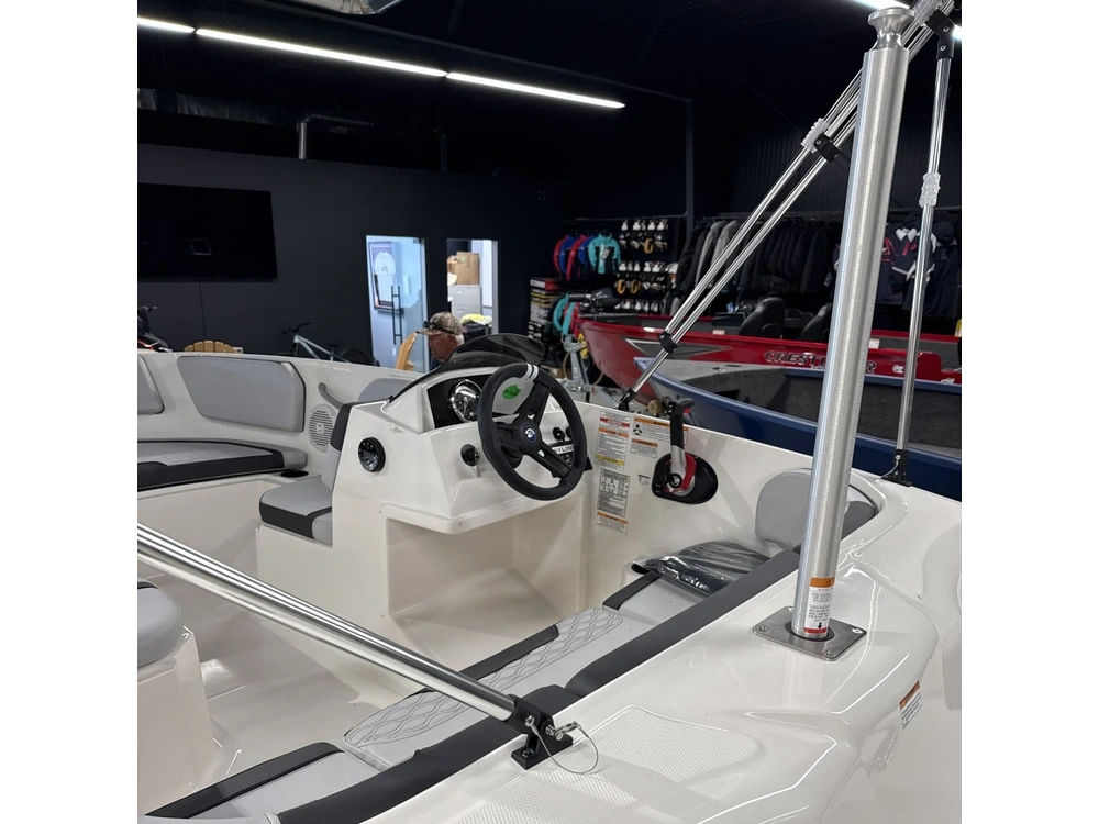 2025 Bayliner 150el Element alt