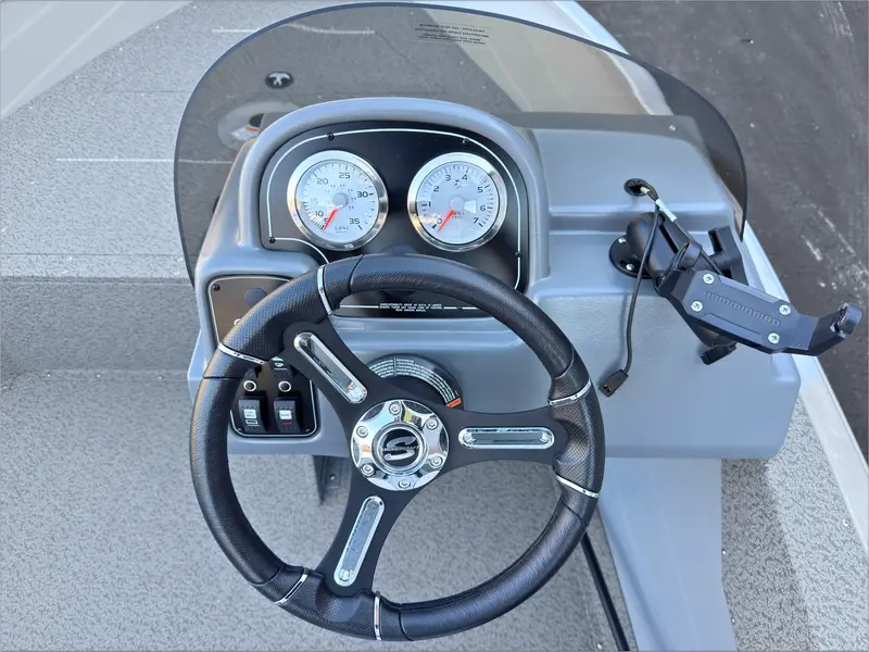 2024 Smoker-Craft Angler 16 XL SC