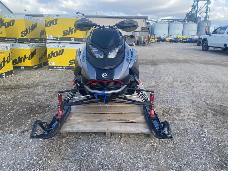 2023 Ski-Doo MXZ XRS 850 129"