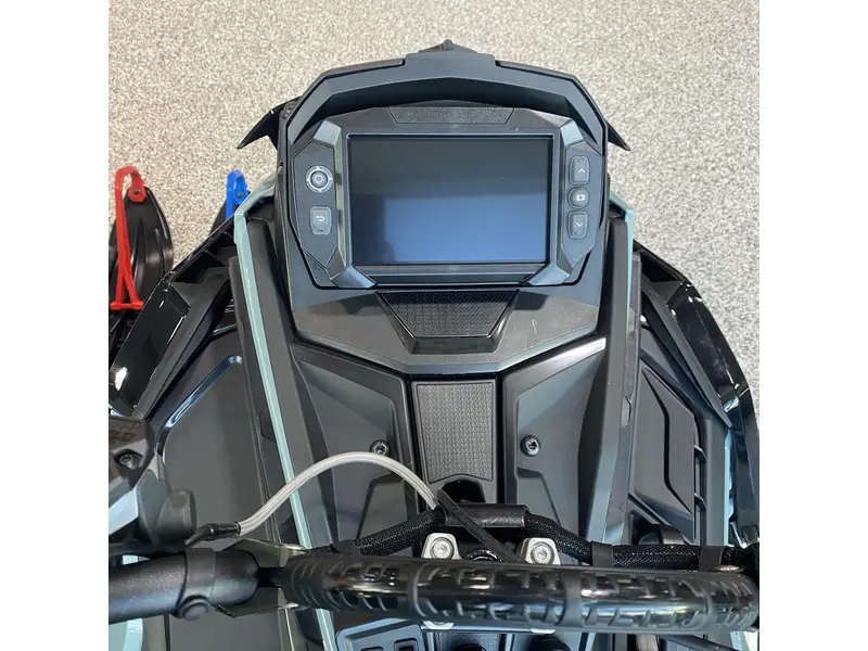 2026 Polaris 850 RMK KHAOS 155