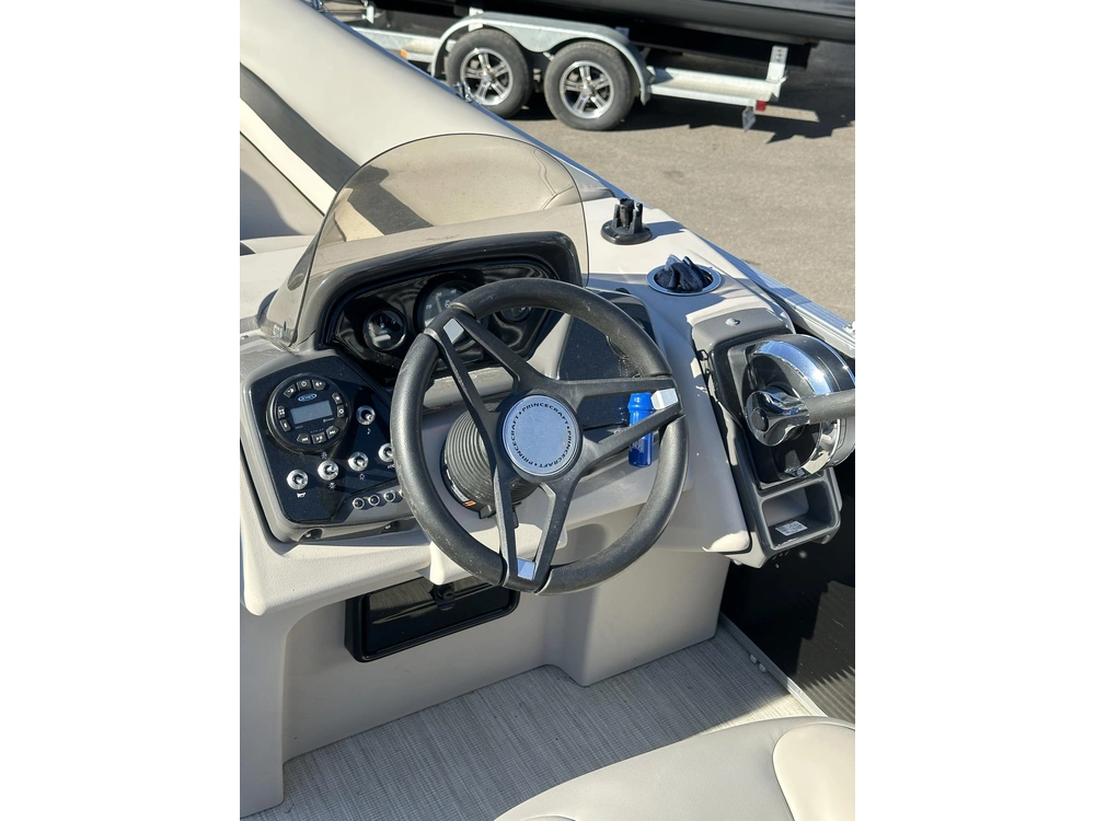 2021 Princecraft Vectra 21 alt