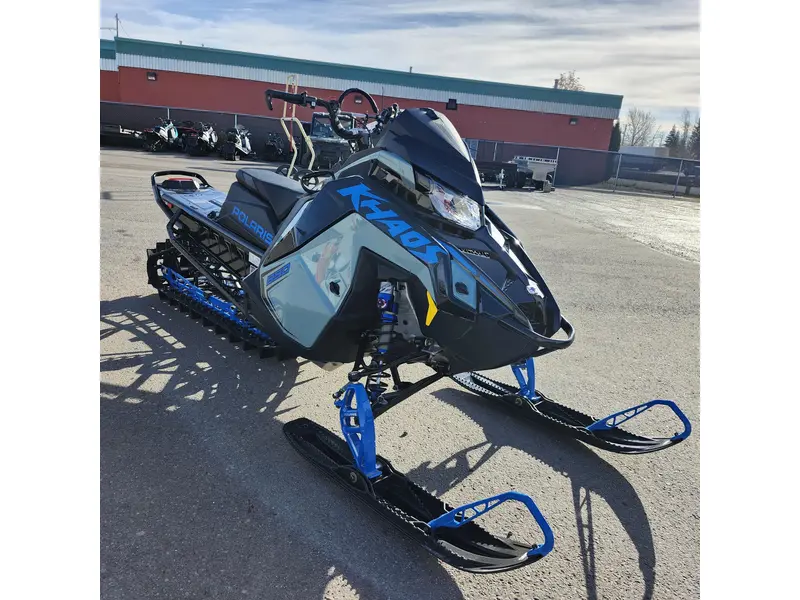 2026 Polaris 850 RMK KHAOS 146 - 7S Display Hemlock Blue / Black / Velocity Blue