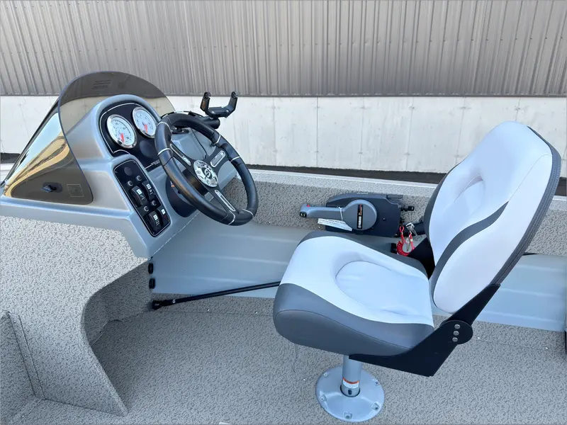 2024 Smoker-Craft Angler 16 XL SC