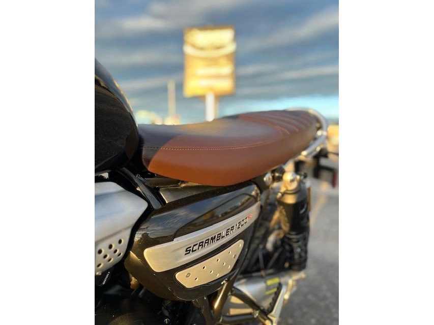 Triumph Scrambler 1200xc 2022 alt