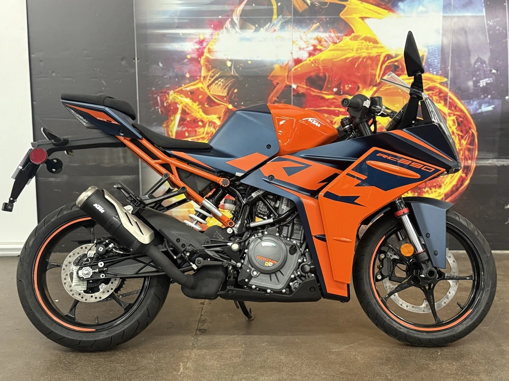 Ktm Rc390 2023 alt
