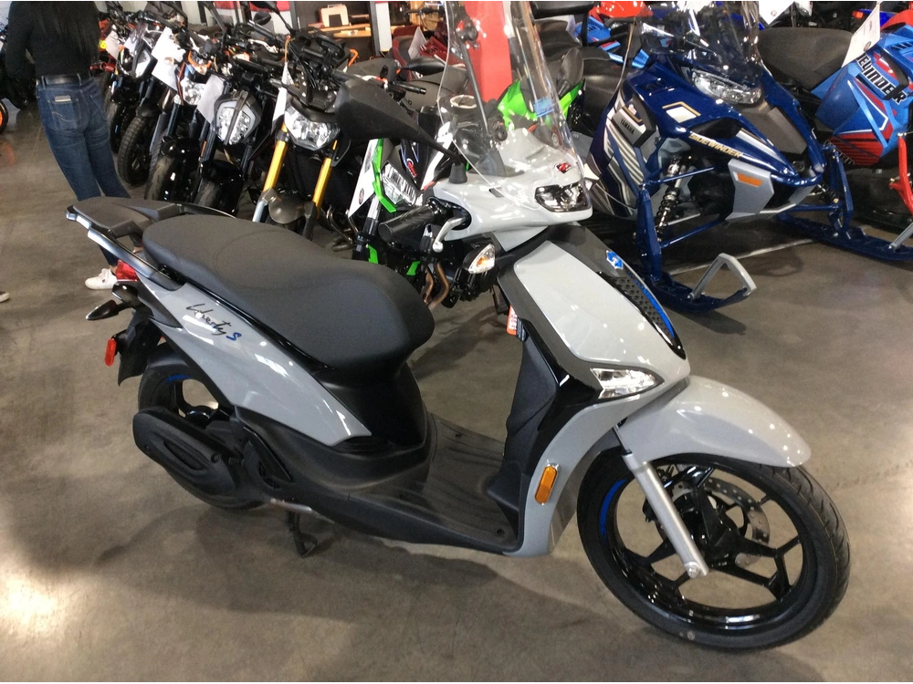 Piaggio Liberty 15 2025 alt
