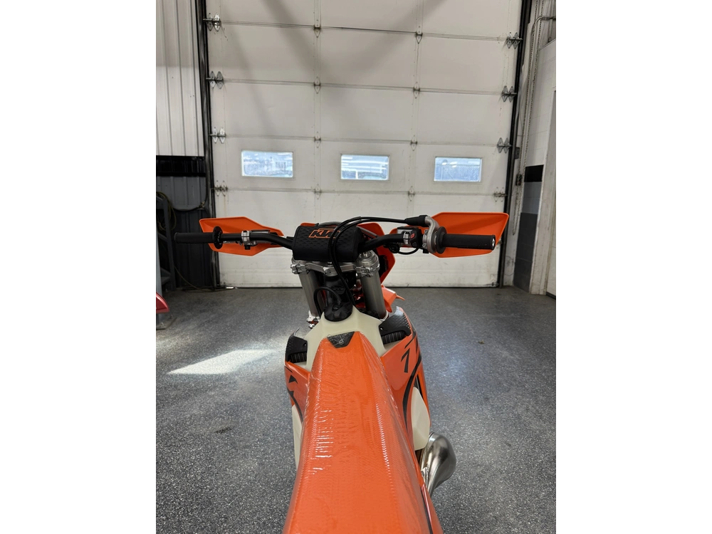 Ktm 150 Xc-w 2025 alt