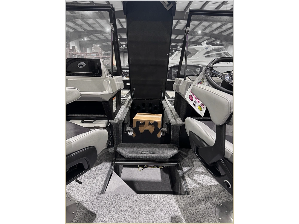 2025 Smoker-craft Adventurer 188 Dc Pro Contour - Demo - Low Hours alt