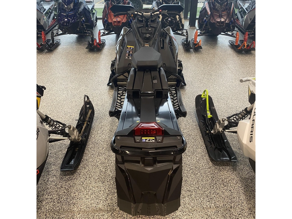 2025 Polaris Boost Switchback Assault 146 alt