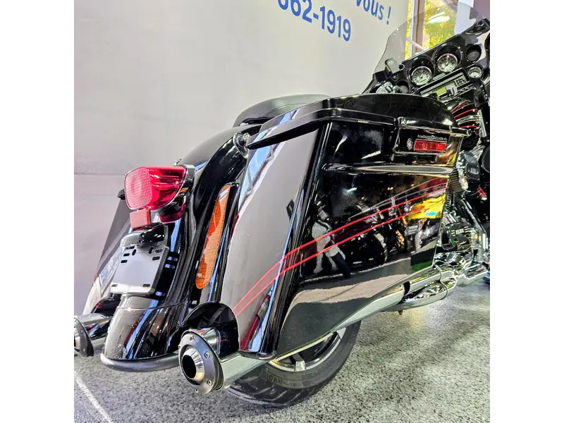 2011 Harley-Davidson FLHXSE SCREAMING EAGLE 110 thumbnail 8
