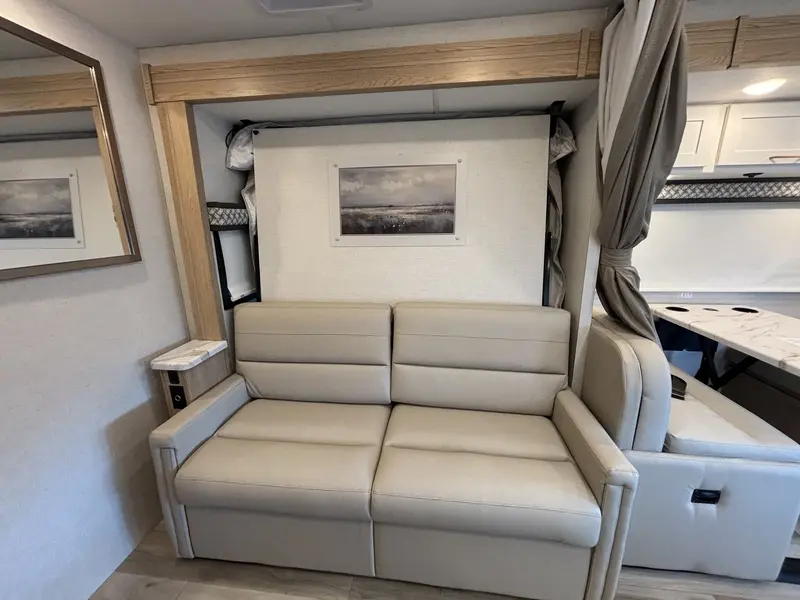 2026 Thor Echelon MB24