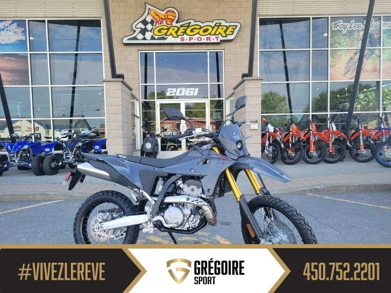 Suzuki Dr-z4s 2025 alt