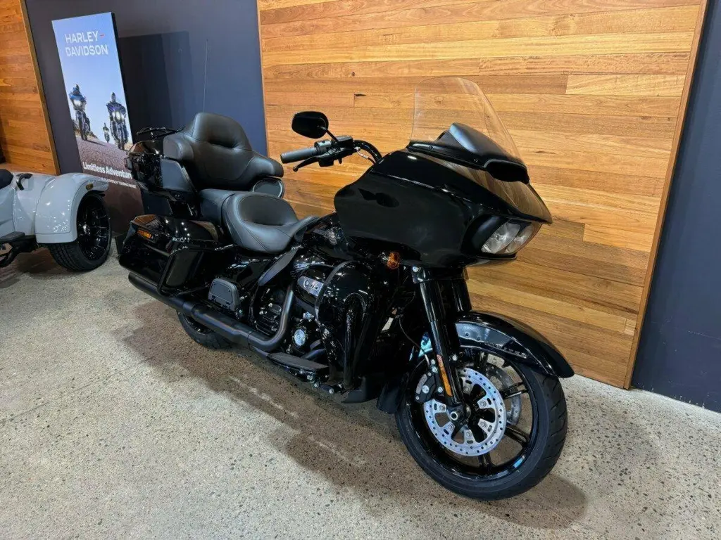 2024 Harley-Davidson Road Glide LimitedFLTRK