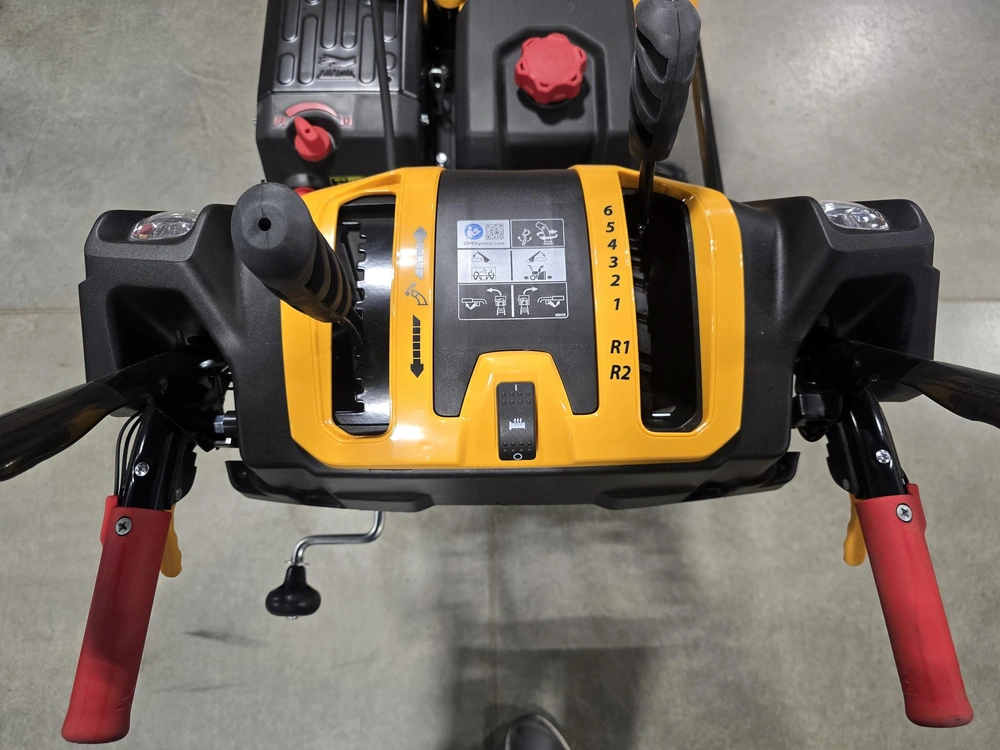 2024 Cub Cadet 31ah8dvsb10 2x30max alt
