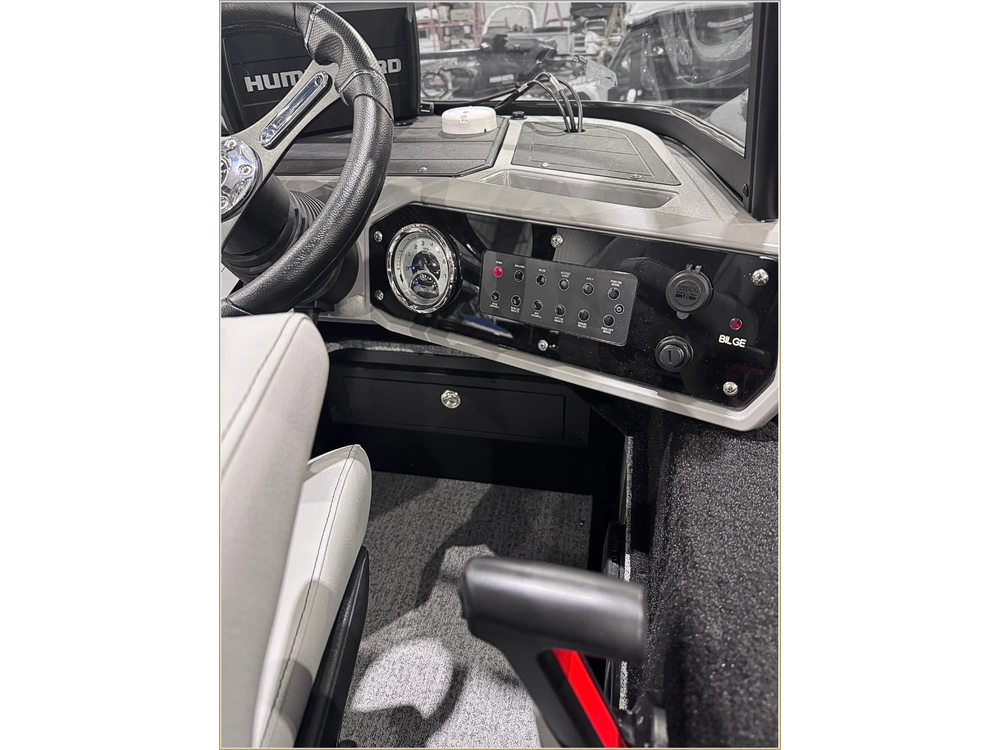 2025 Smoker-craft Adventurer 188 Dc Pro Contour alt