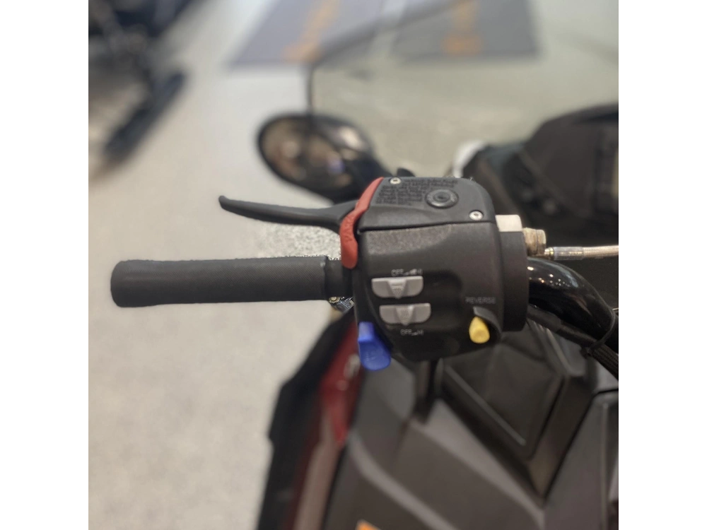 2022 Polaris 550 Indy Adventure 144 Es alt