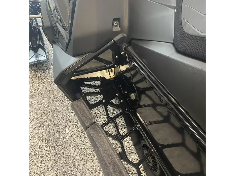 2025 Polaris 650 SWITCHBACK ASSAULT 146