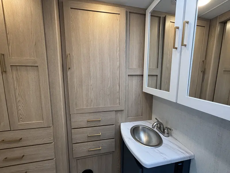 2026 Thor Echelon MB24