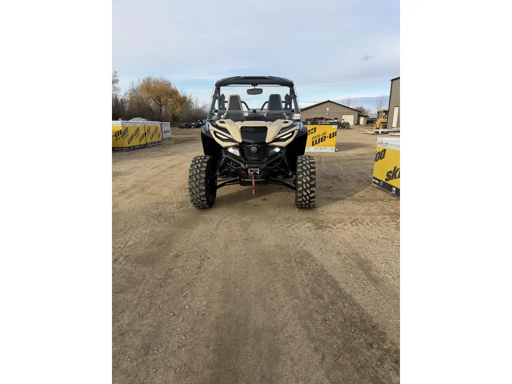 2023 Yamaha Wolverine Rmax2 SE 1000