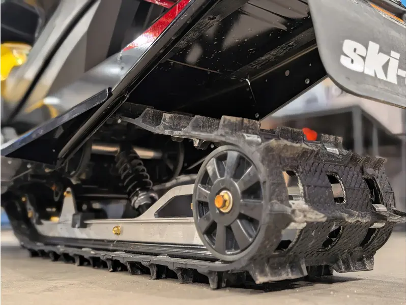 2026 Ski-Doo MXZ 200