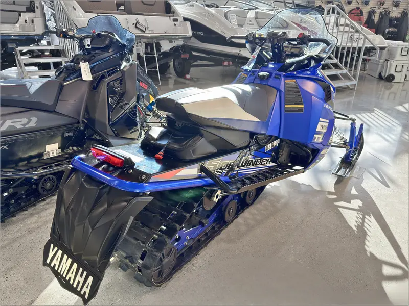2017 Yamaha Sidewinder RTX LE