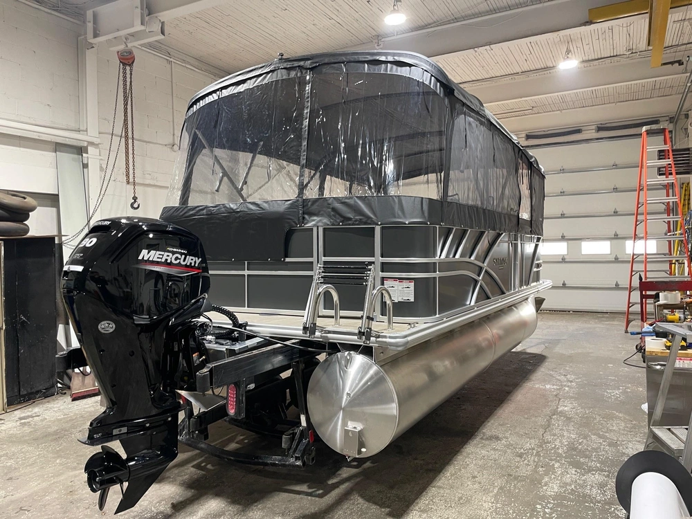 Sylvan Mirage 8520 Cruise 2026 alt