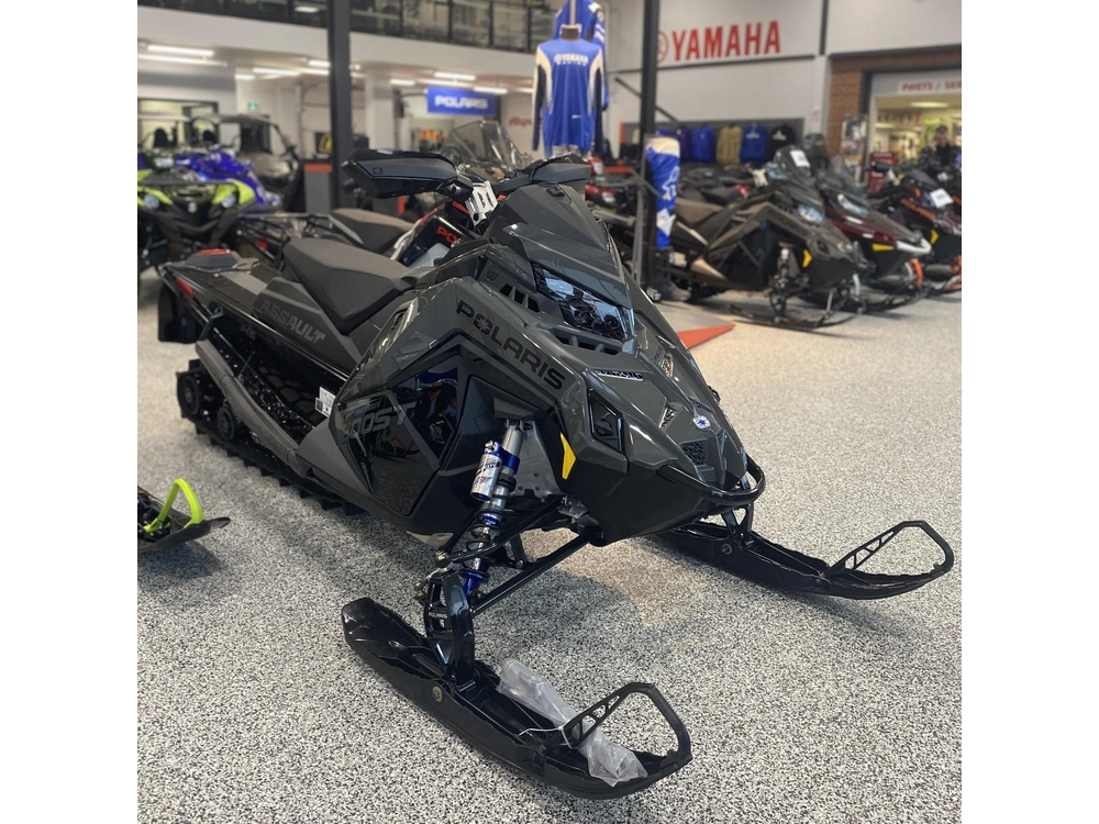 2025 Polaris Boost Switchback Assault 146 alt