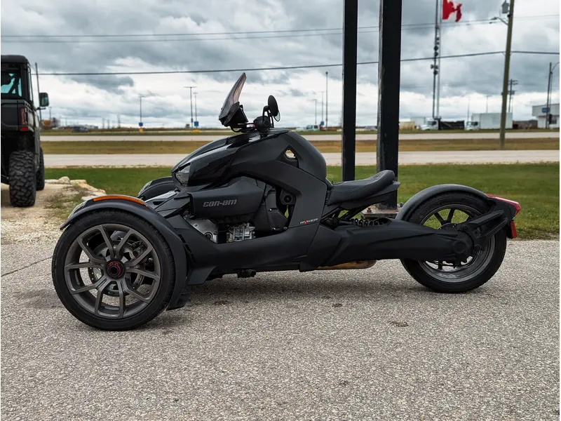 2023 Can-Am Ryker // Black