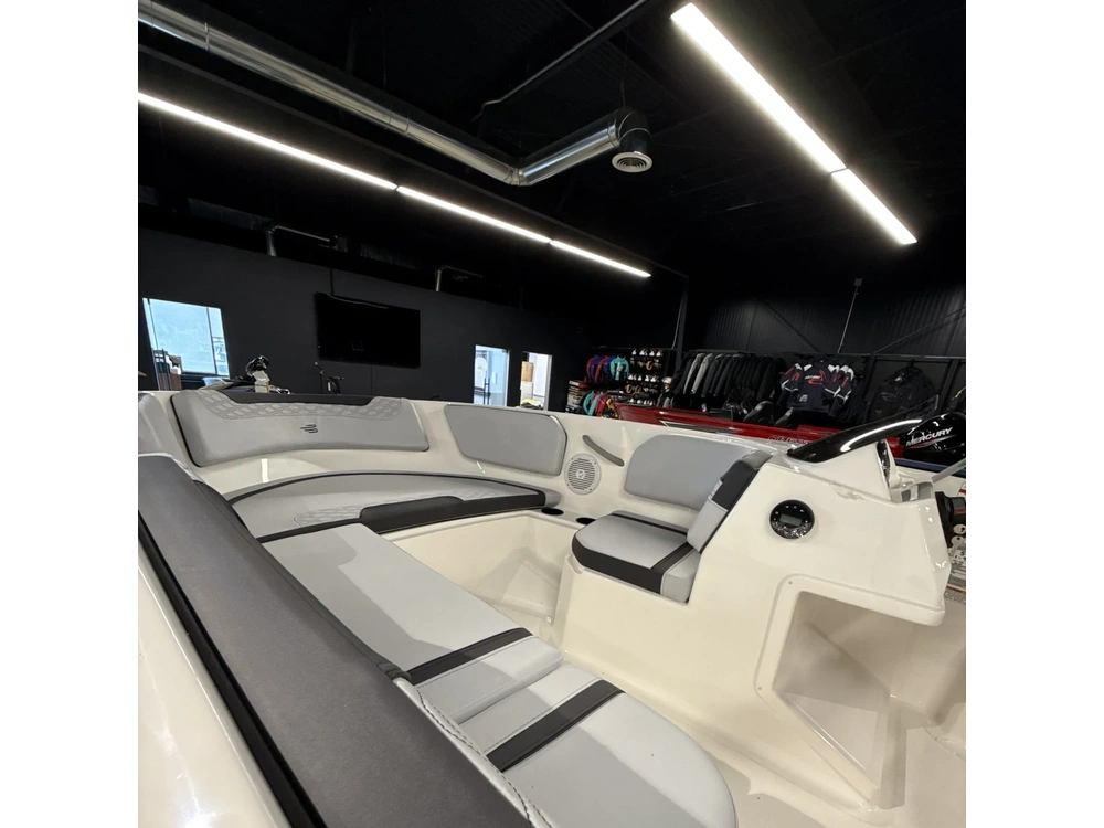 2025 Bayliner 150el Element alt