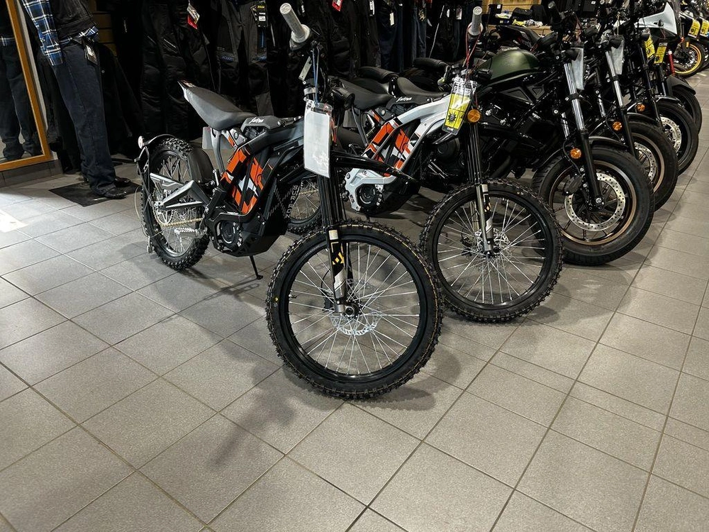 2025 Surron Light Bee X alt