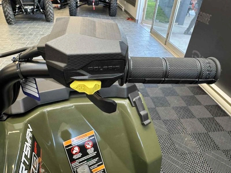 Polaris Sportsman 6x6 570 2026 alt