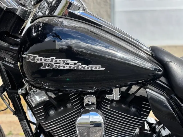 2011 Harley-Davidson FLHX STREET GLIDEFLHX