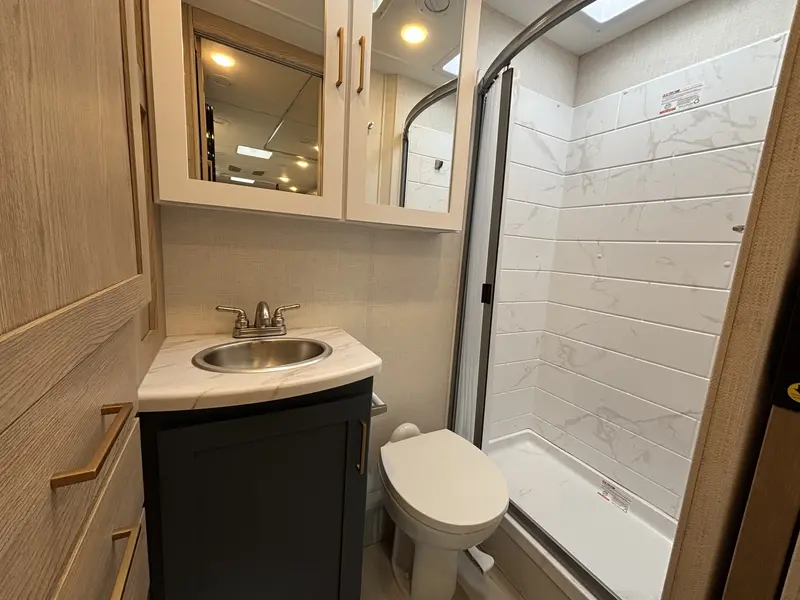 2026 Thor Echelon MB24