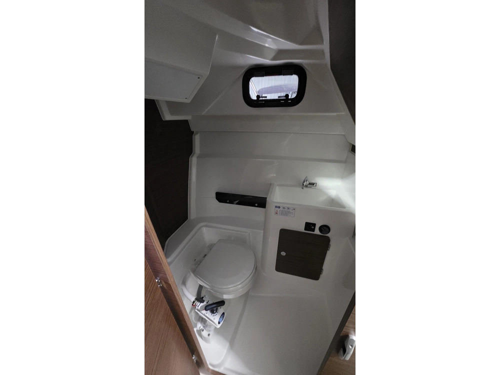 Jeanneau Nc 795 S2 2023 alt