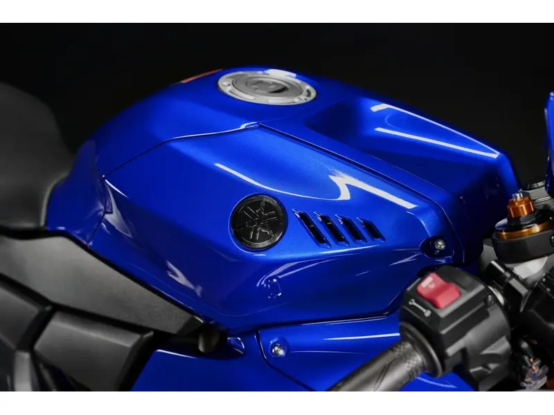 2026 Yamaha YZF-R7 PRE-COMMANDE