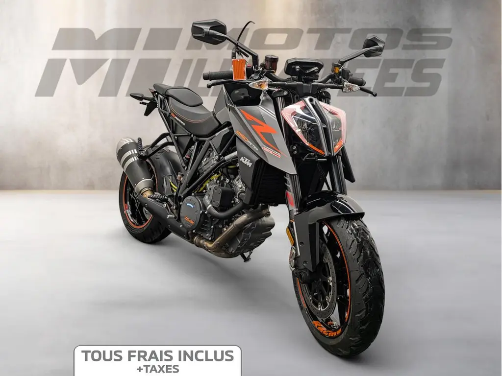 2017 KTM 1290 SUPER DUKE R